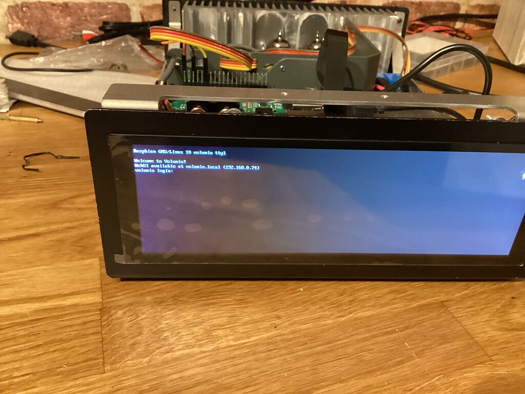 waveshare 7.9 hdmi touch screen